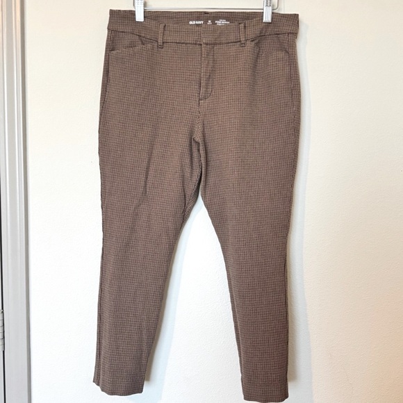 Women’s Old Navy Brown & Black Plaid High Rise Pixie Skinny Ankle Pants Size 12 - Picture 1 of 3
